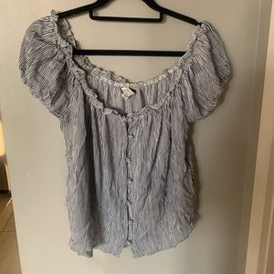 Blue and white American eagle top